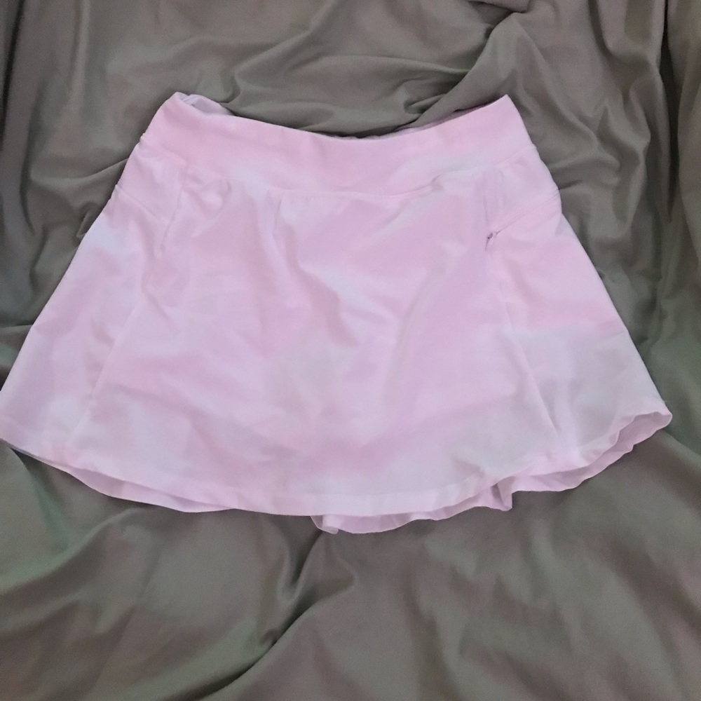 white skort